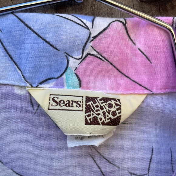 SEARS FASHION PLACE | Vintage Women’s Floral Button Down Shirt - Picture 3 of 5